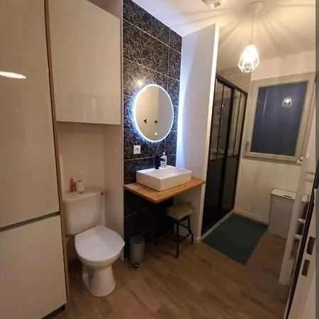 Maison Familiale Toute Equipee Proche Nantes Vakantiehuis *