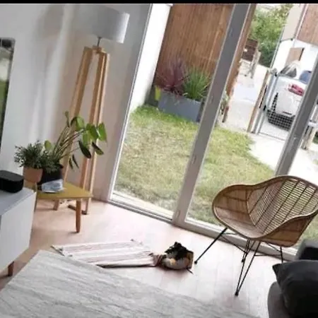 Vakantiehuis Maison Familiale Toute Equipee Proche Nantes